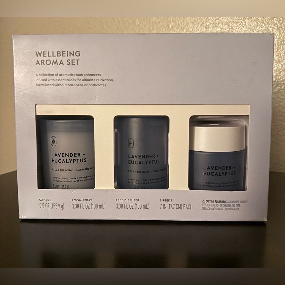 Threshold Wellbeing Lavender + Eucalyptus Aroma Set | New - Picture 2 of 3